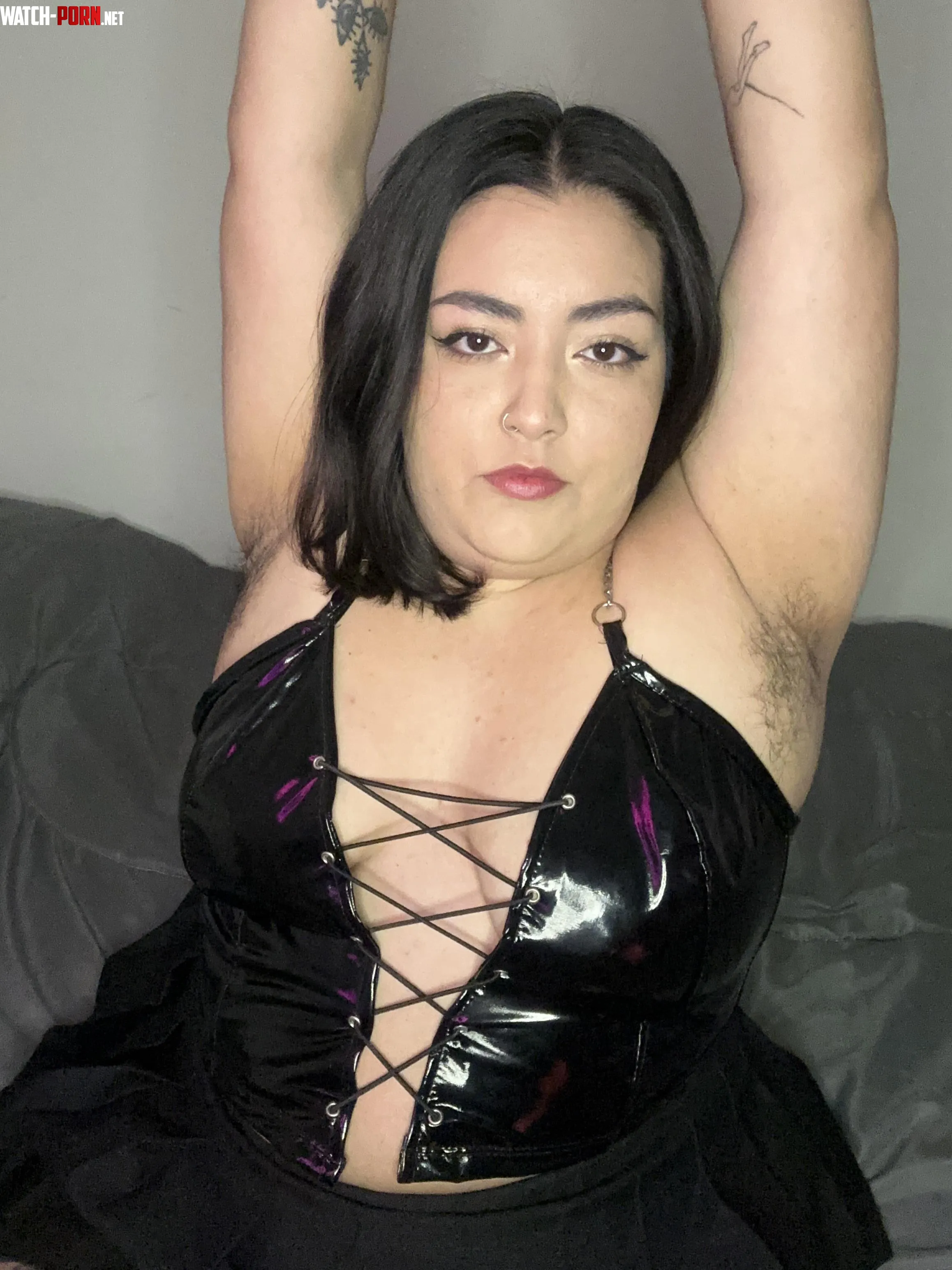 soft and scented hairy armpits, so feminine 🔥 by _littlecherryyy