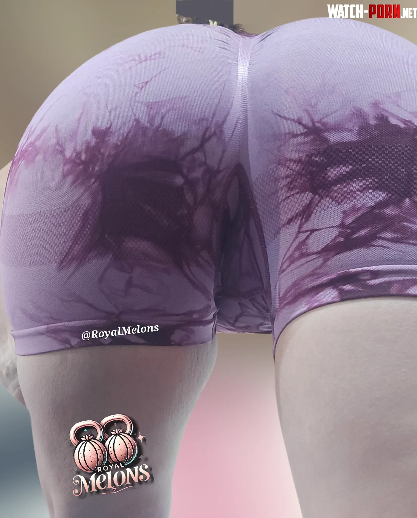 Monday Night Fitness: Royal Curves in Motion by RoyalMelons