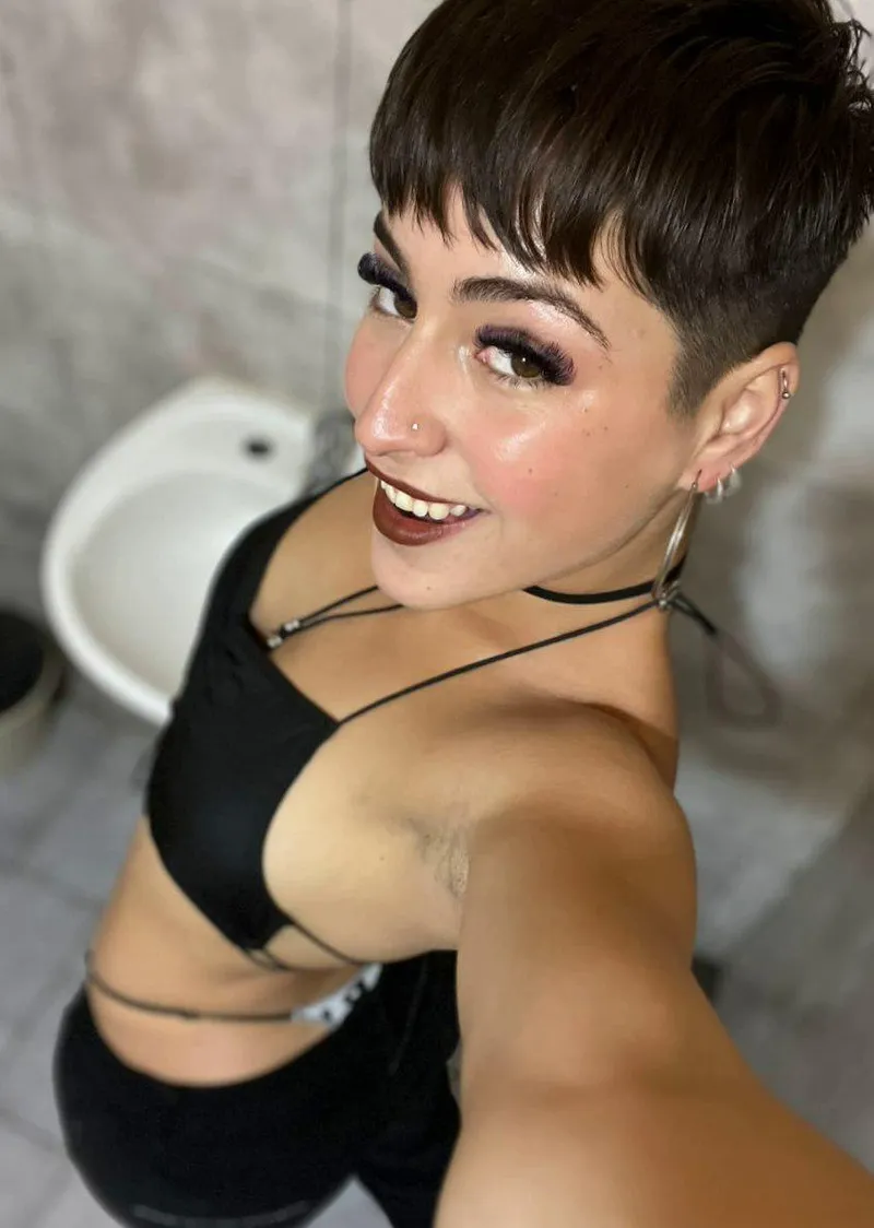 Thumbnail Glowing with Self-Respect: The Ultimate Glow Up | By Nikkispicee