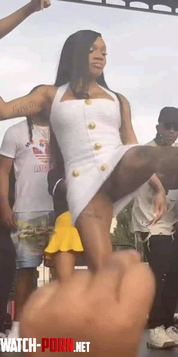 Up dress on stage by supermega13