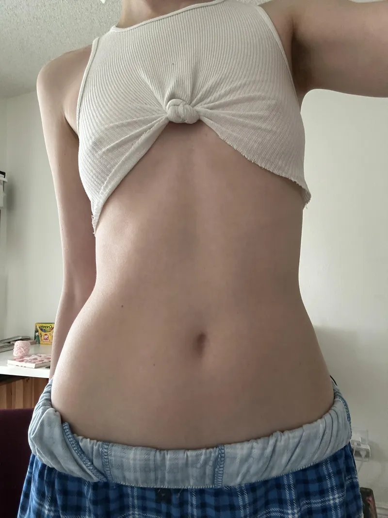 Thumbnail quarantinevagene Flaunts the Tiniest Top