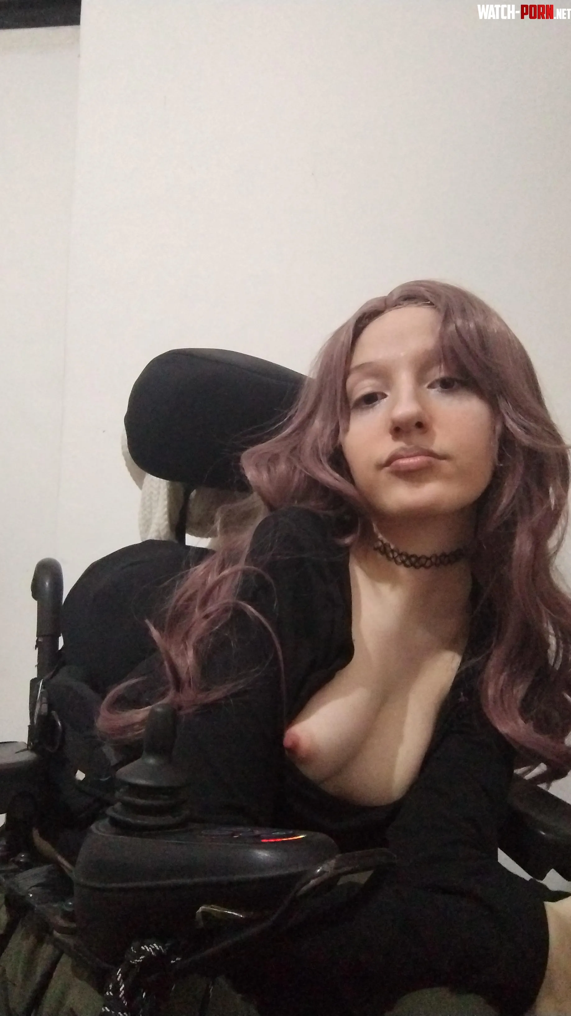 would any o lder men f uck a disabled slut? by sunnykitsunexo