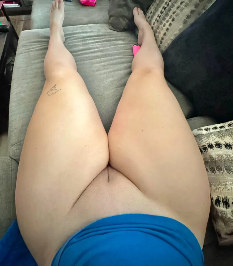 Thumbnail Revealing Sensations: Exploring the Intrigues of an Innies Pussy