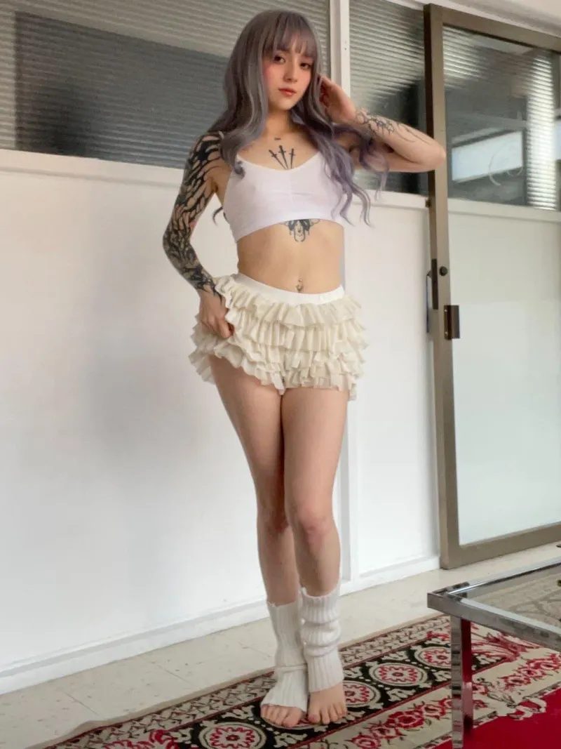 Thumbnail Flaunt Your Body with Confidence in sarahkrothschild's Article
