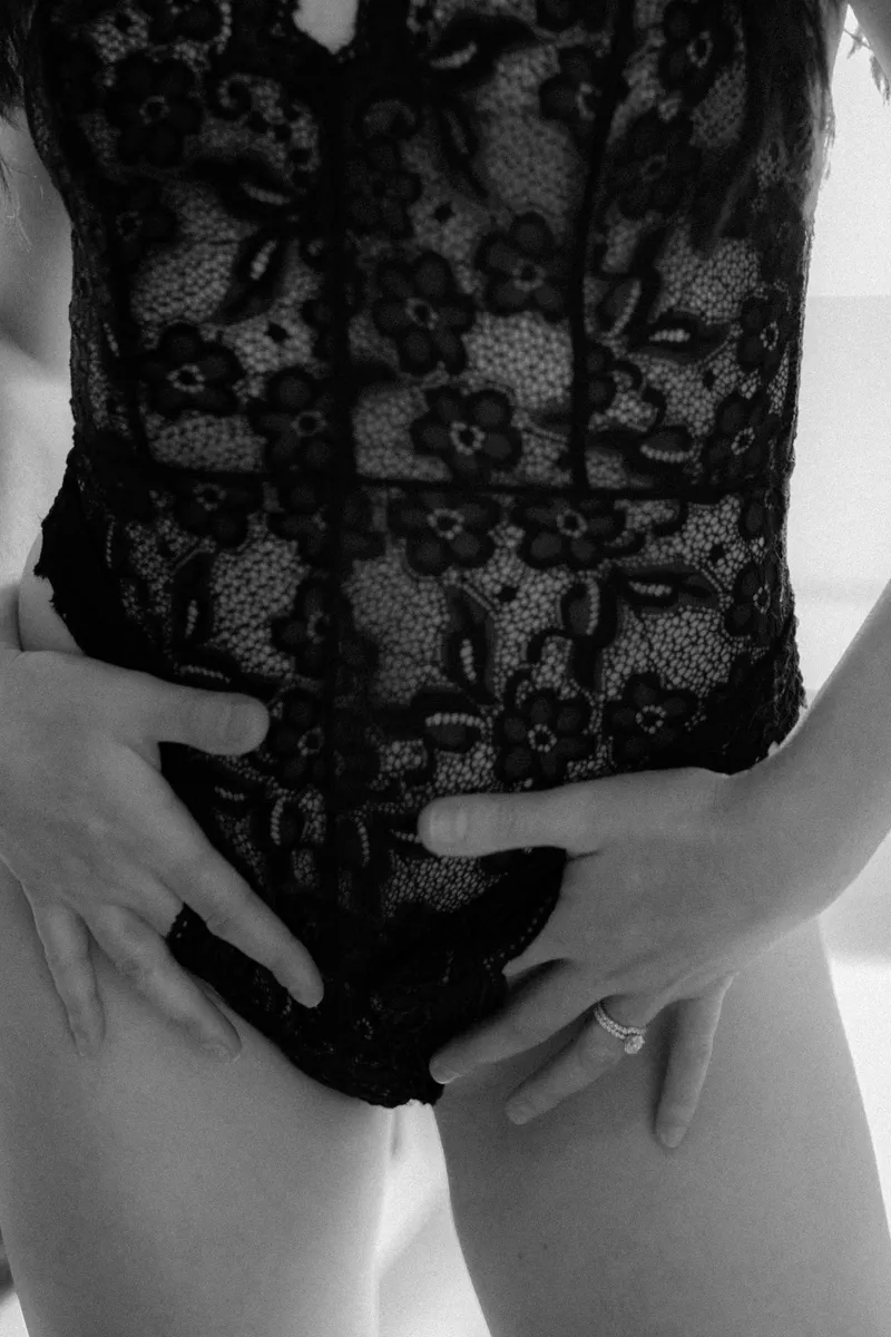 Thumbnail Black Lace Elegance: Mrs_Razzle_Dazzle's Stylish Choice