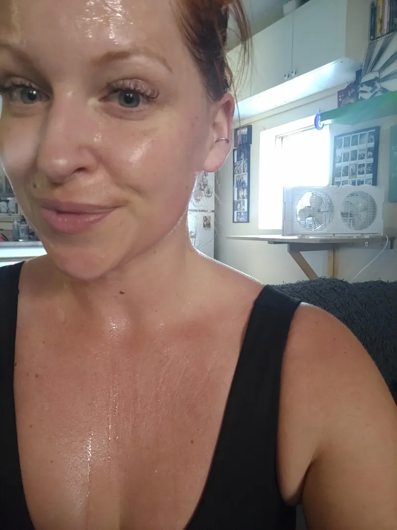 Thumbnail Sweat Showcase: Capturing the Essence of Dripping | BeeBinisky