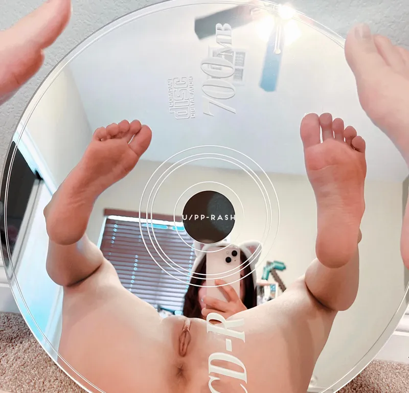 Thumbnail Perfection in Every Detail: pp-rash's Shaved Sensations