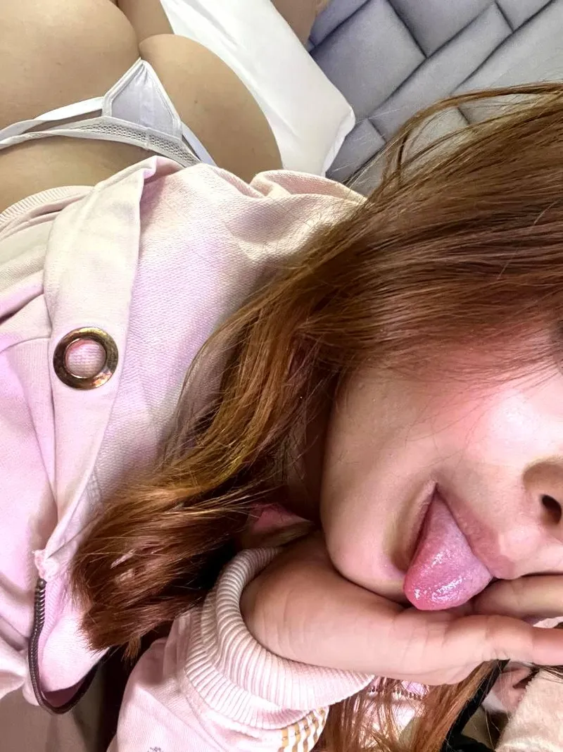 Thumbnail Tempting Desires: Tittty_Sprinklesssss Begs for Your Ultimate Pleasure