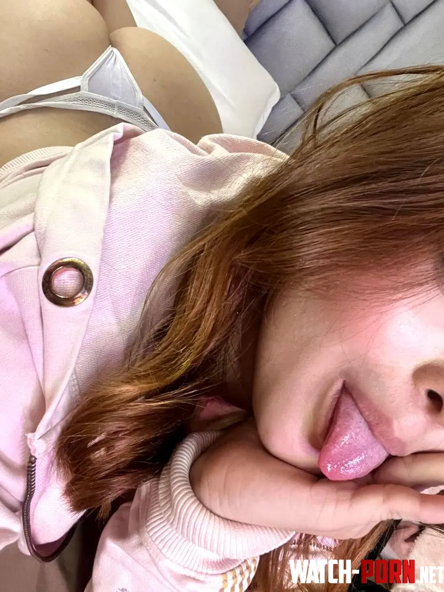 begging for your cum shot daddy xp by Tittty_Sprinklesssss