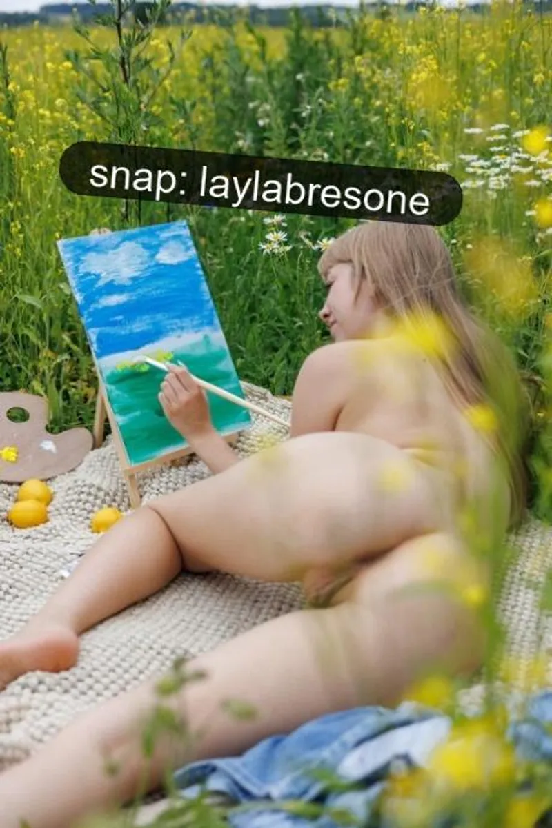 Thumbnail I Look Best Naked: Confidence in LaBeauteFeminine