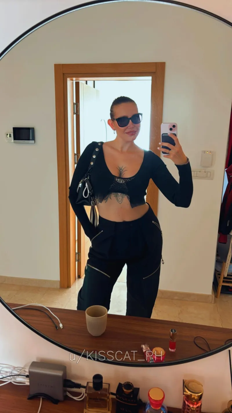 Thumbnail Exploring Sensual Style Choices on Croptopgirls by kisscat_ph