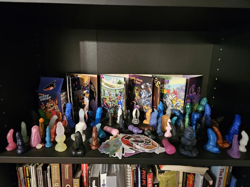 Thumbnail learning2fly42 Begins Collection Journey with BadDragon's Rex teenie