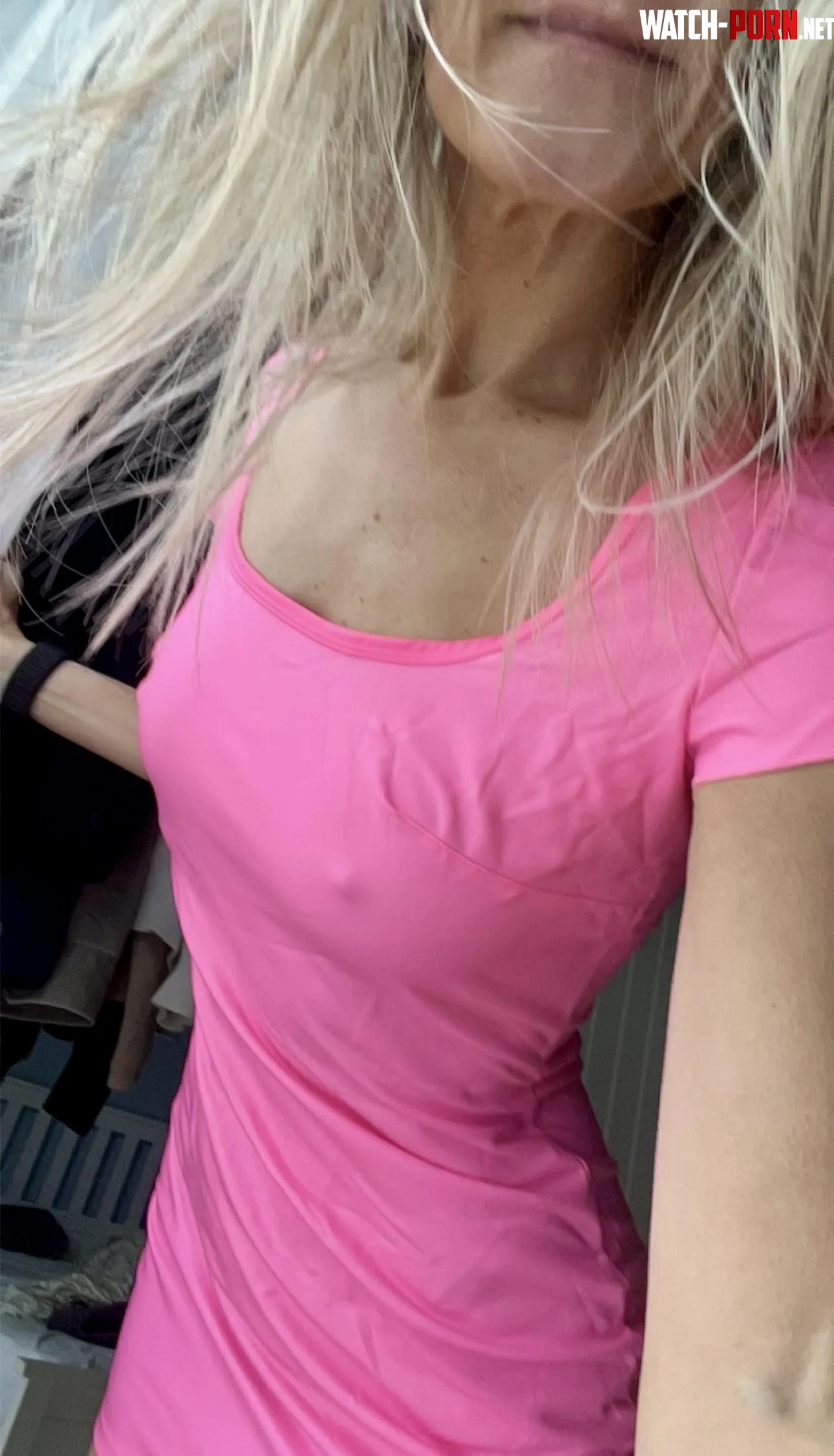 pink pokies by SwedishBlossom