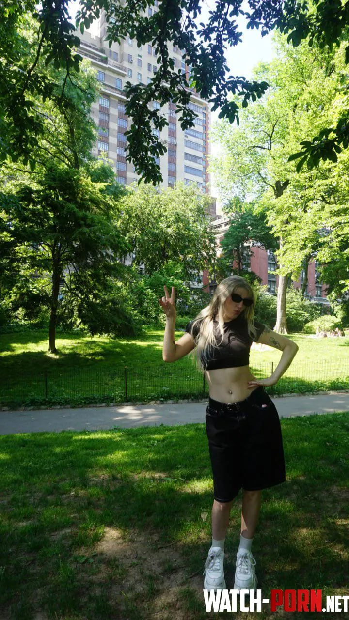 not tryna flex but my cam said “oh ok she’s cute today” by velvetfairydust
