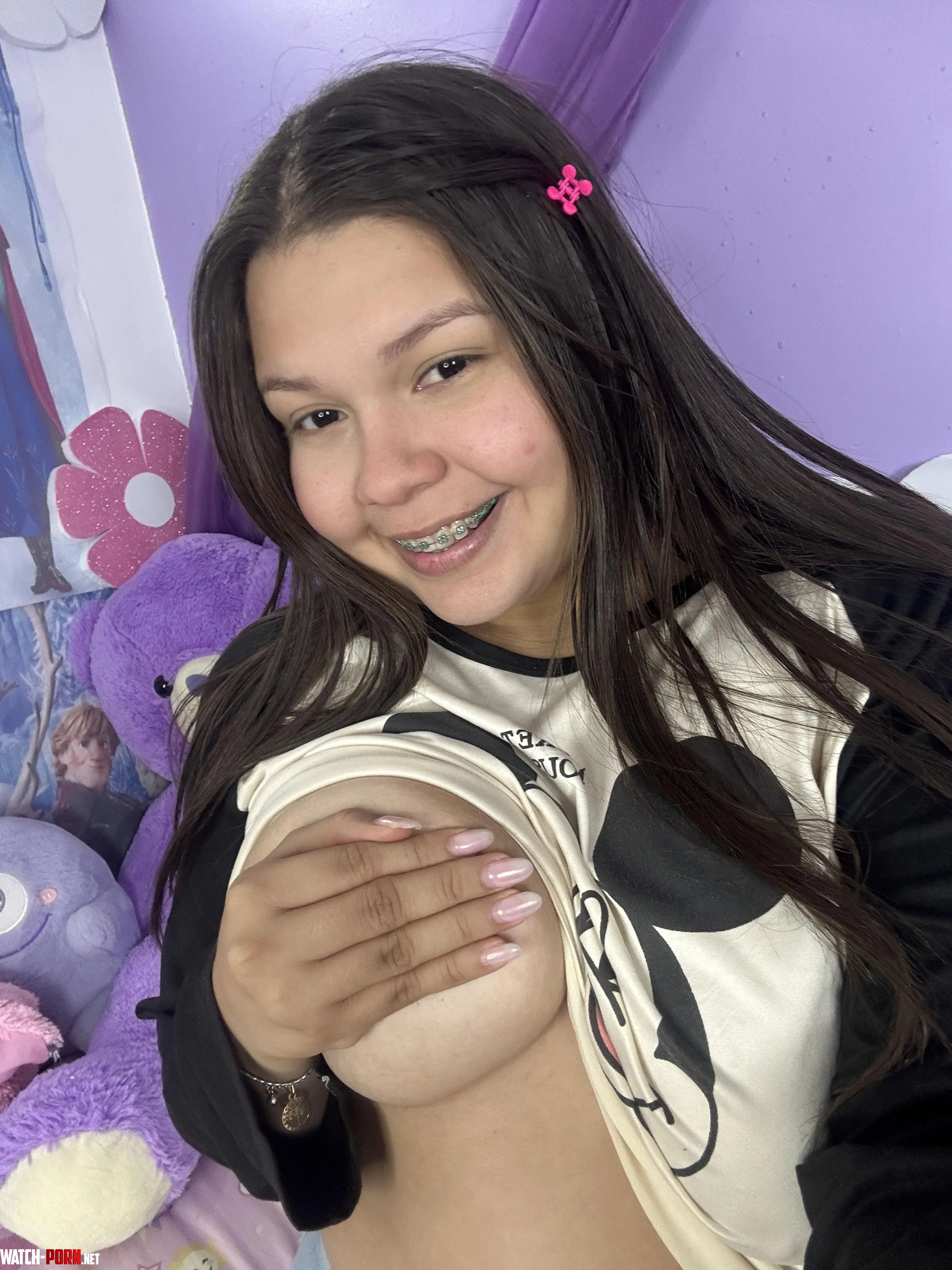 one boobie for u by gigglybaby_