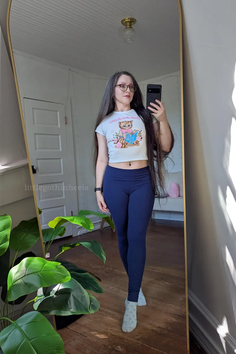 Thumbnail Just being comfy today in foldover leggings by littlegothinheels