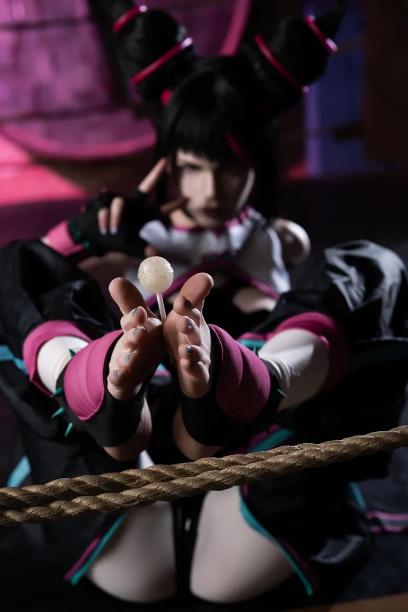 Thumbnail Cosplay Sensation: Discover mollb_cosplay's 'Juri Han' from Street Fighter in rule34feet