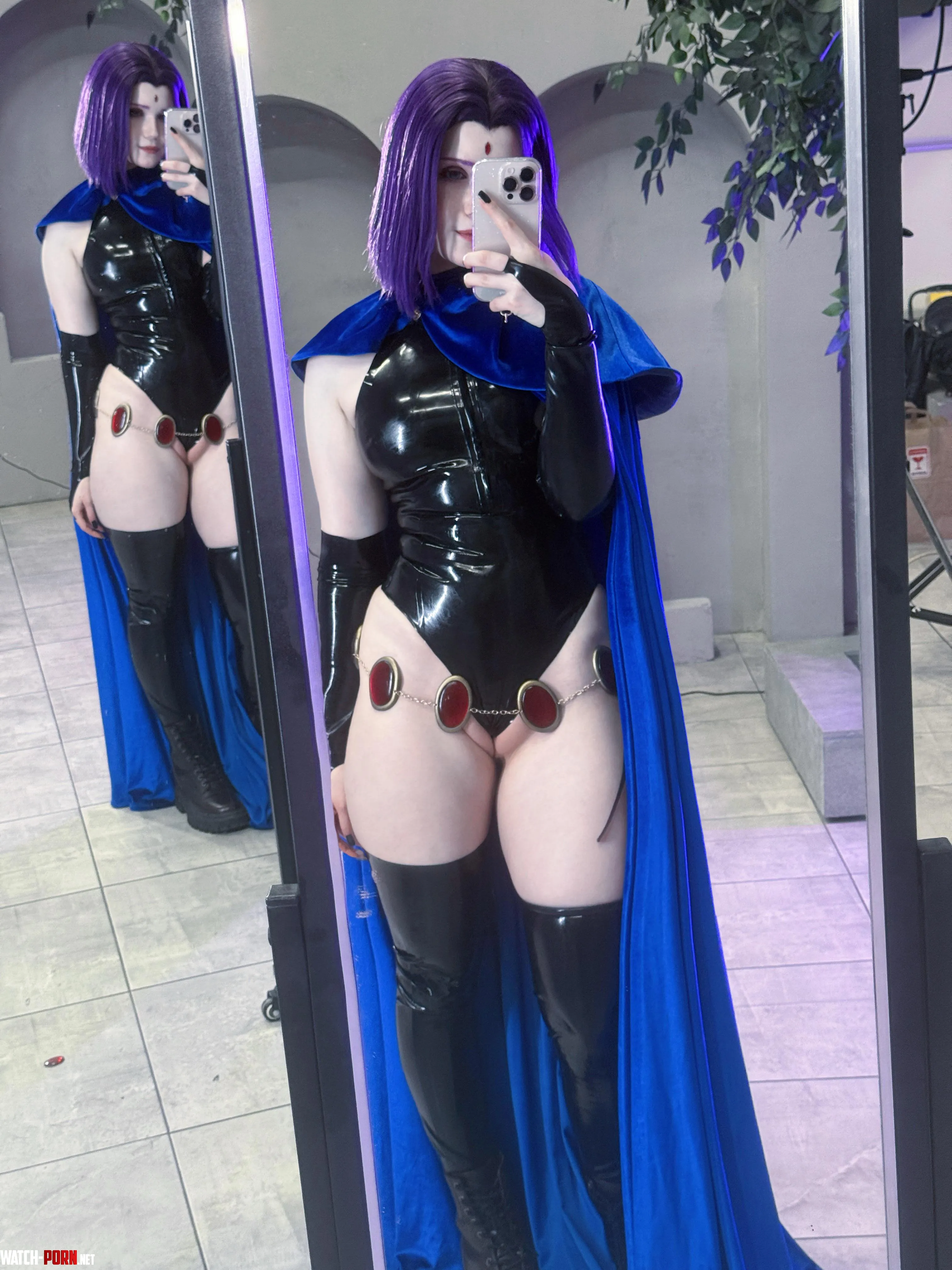 Raven from DC comics | Teen titans cosplay by Neyrodesu by Neyrodesu