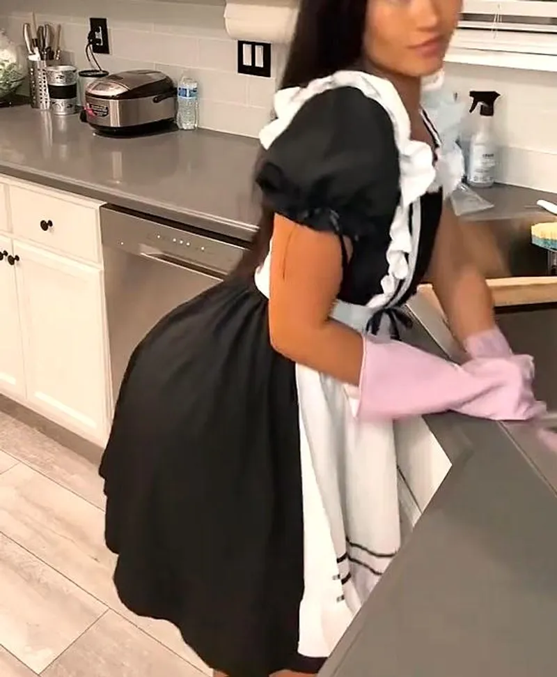 Thumbnail sunshinemaidxo: Your Sunshine Maid Ready for Service