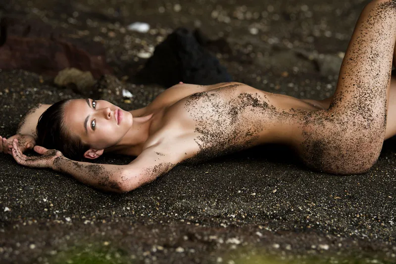 Thumbnail NSFW Fashion Spotlight on Caroline Kelley by 1leggedpuppy