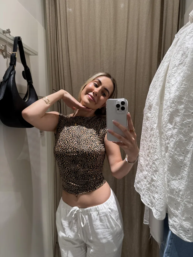 Thumbnail Feeling so Sexy Today by Haunting-Face-5922 | SexyButNotPorn