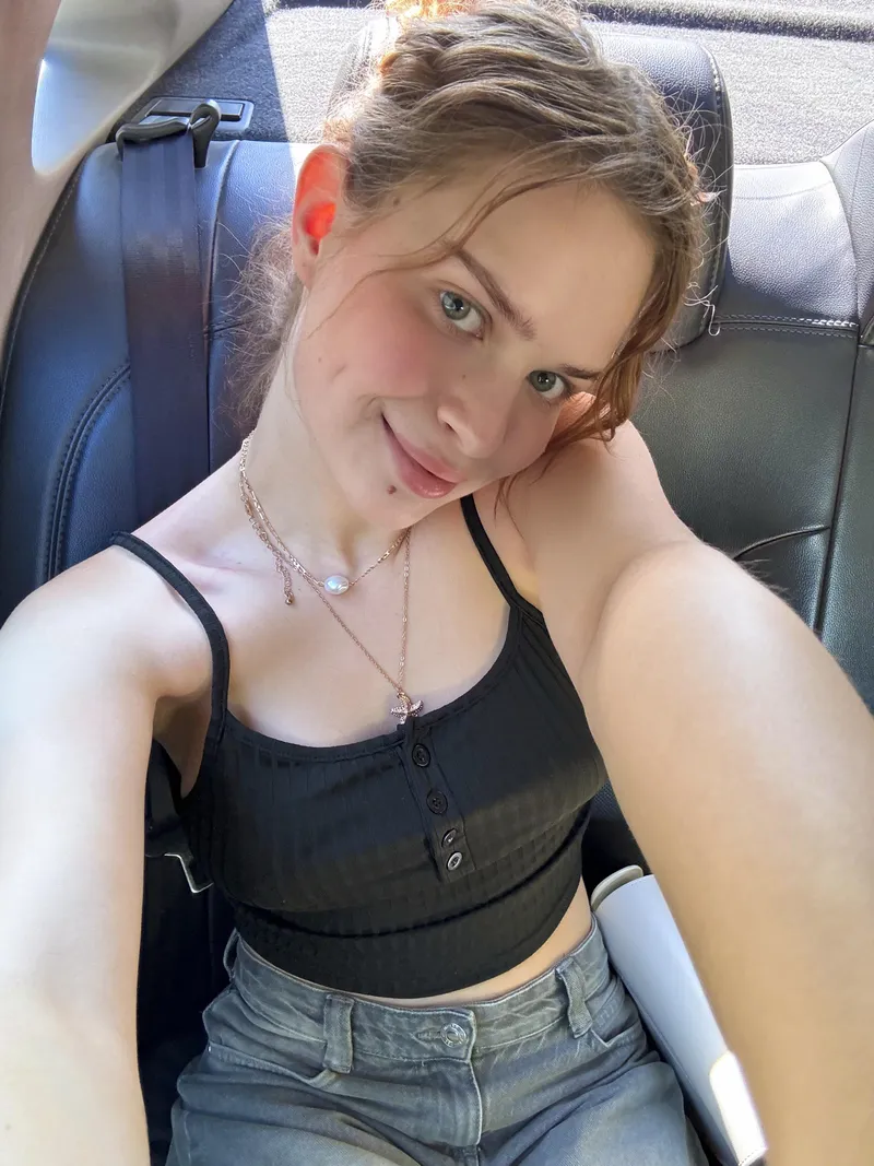 Thumbnail Adventure-Ready: The Ideal Cropped Top | pumpkinpieRi