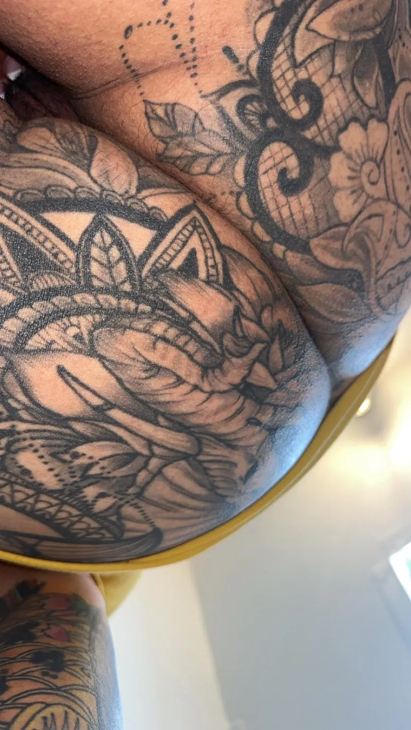 Thumbnail Tattooed Slut Showing Off - Exclusive Content by tattooedmilf-210