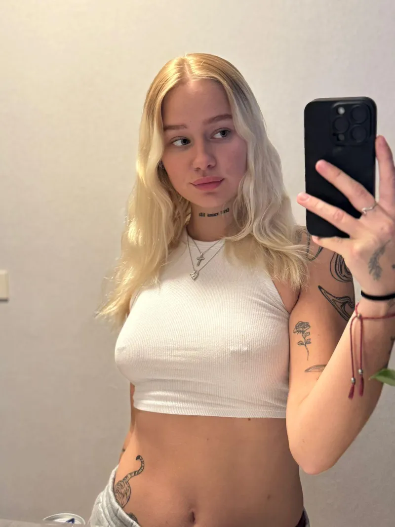 Thumbnail Daily Love Affair: Embracing Croptops in Fashion