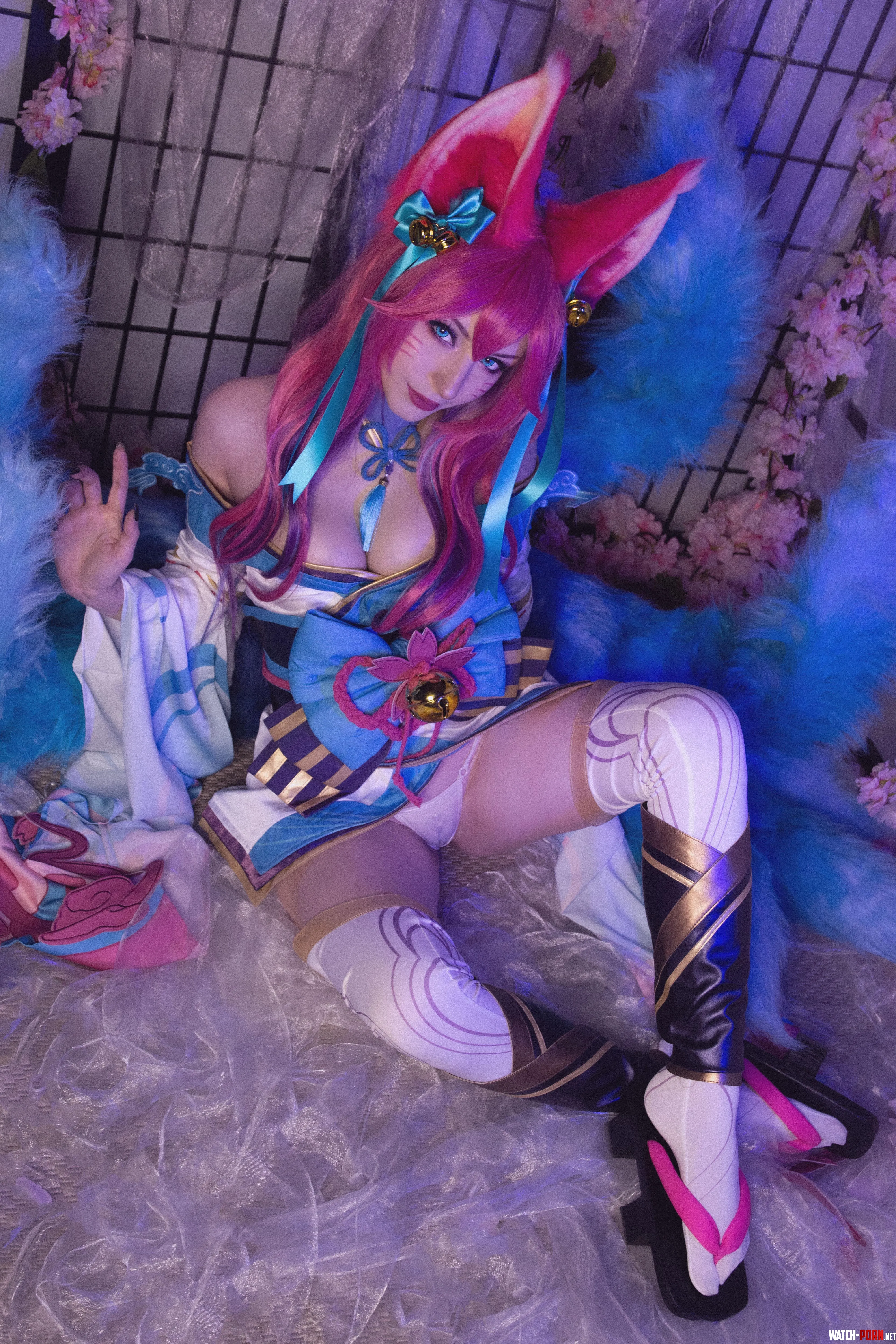 Spirit Blossom Ahri (Shirokitsune) by kuropuppi