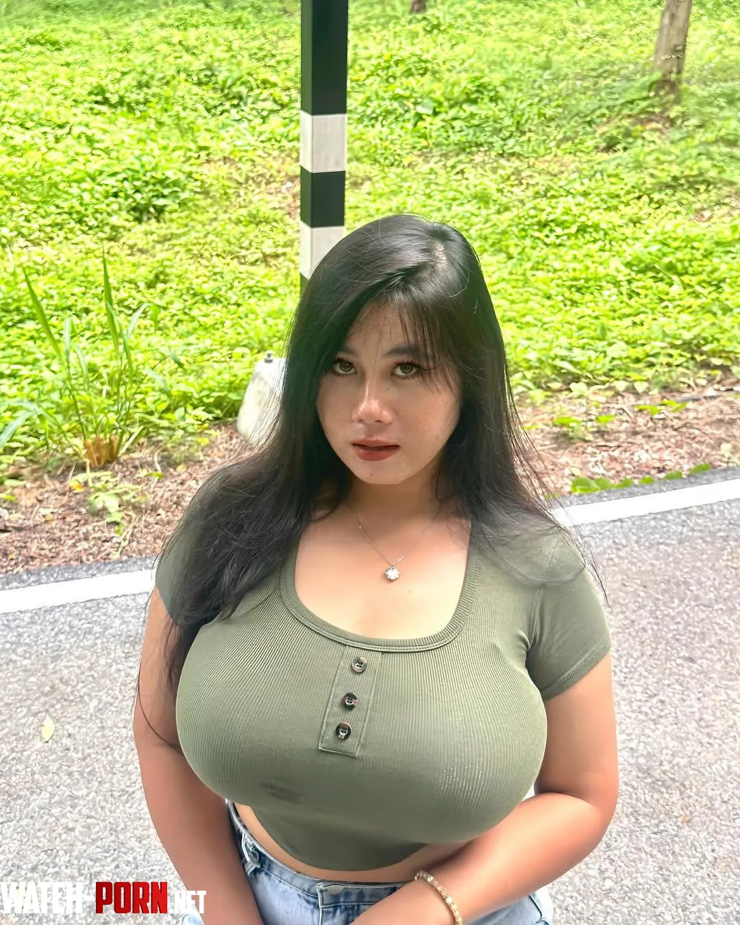 Busty Asian by LadyShivaFriz
