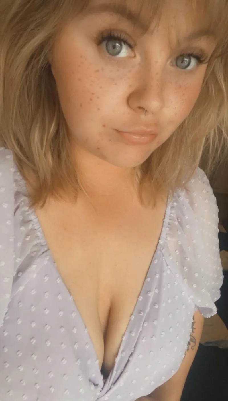 Thumbnail A Playful Peek: Catching Eyes Down My Blouse | EeveeGracex