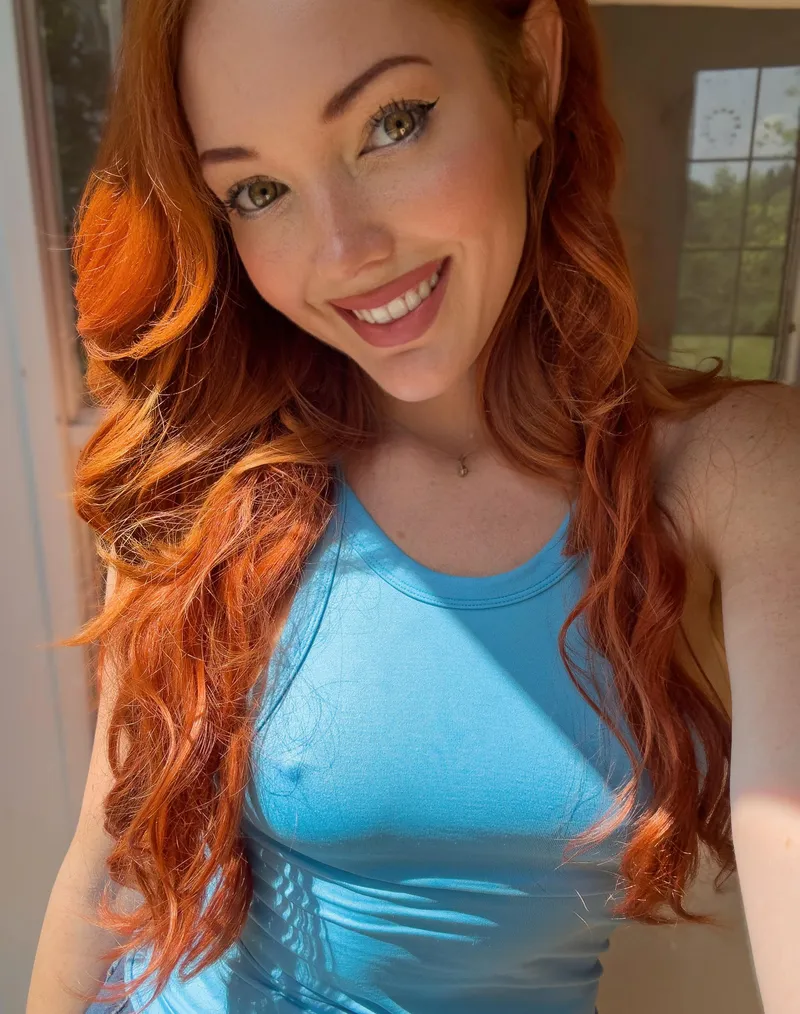 Thumbnail Braless Selfie :) by swtlikestrawbwine | Braless