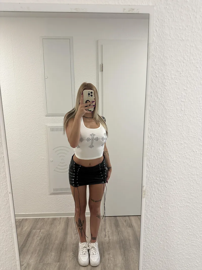 Thumbnail Fashion Forward: Showing Off My Favorite New Croptop