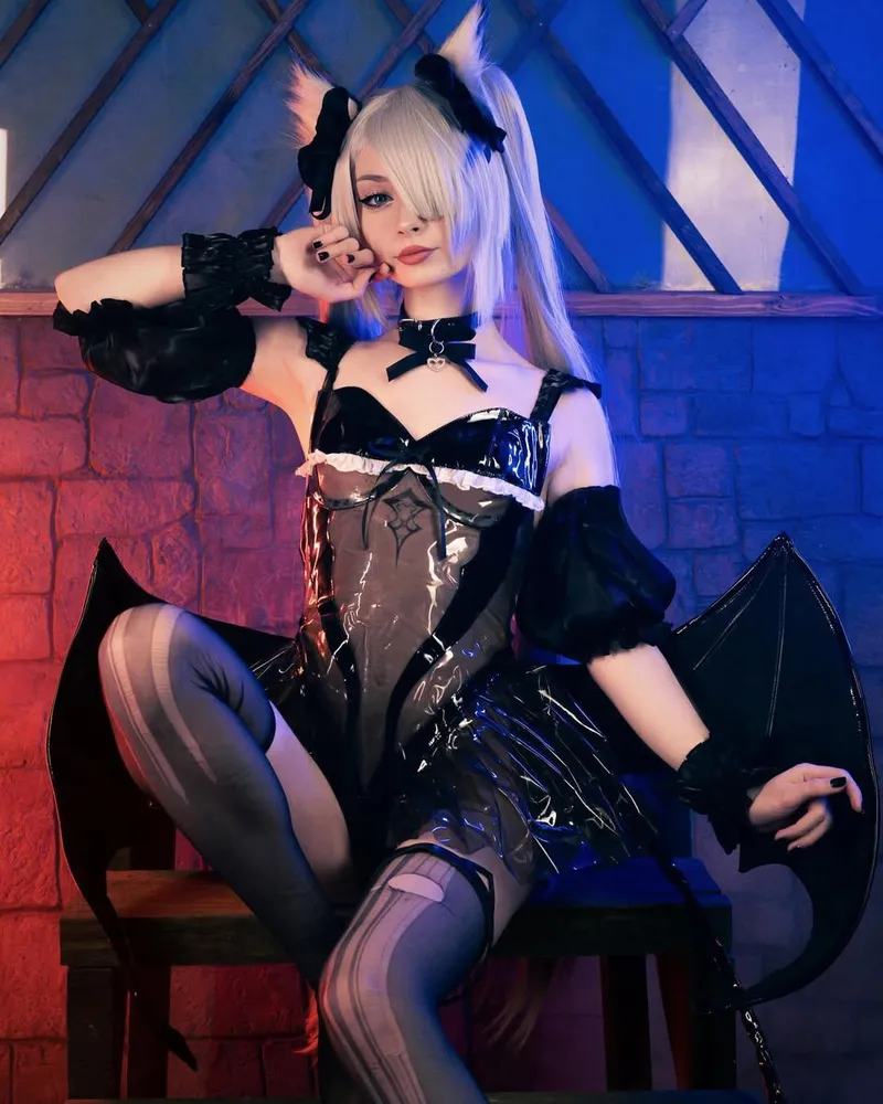Thumbnail Aimii_ly's Captivating Janus Cosplay from Azur Lane | cosplaygirls