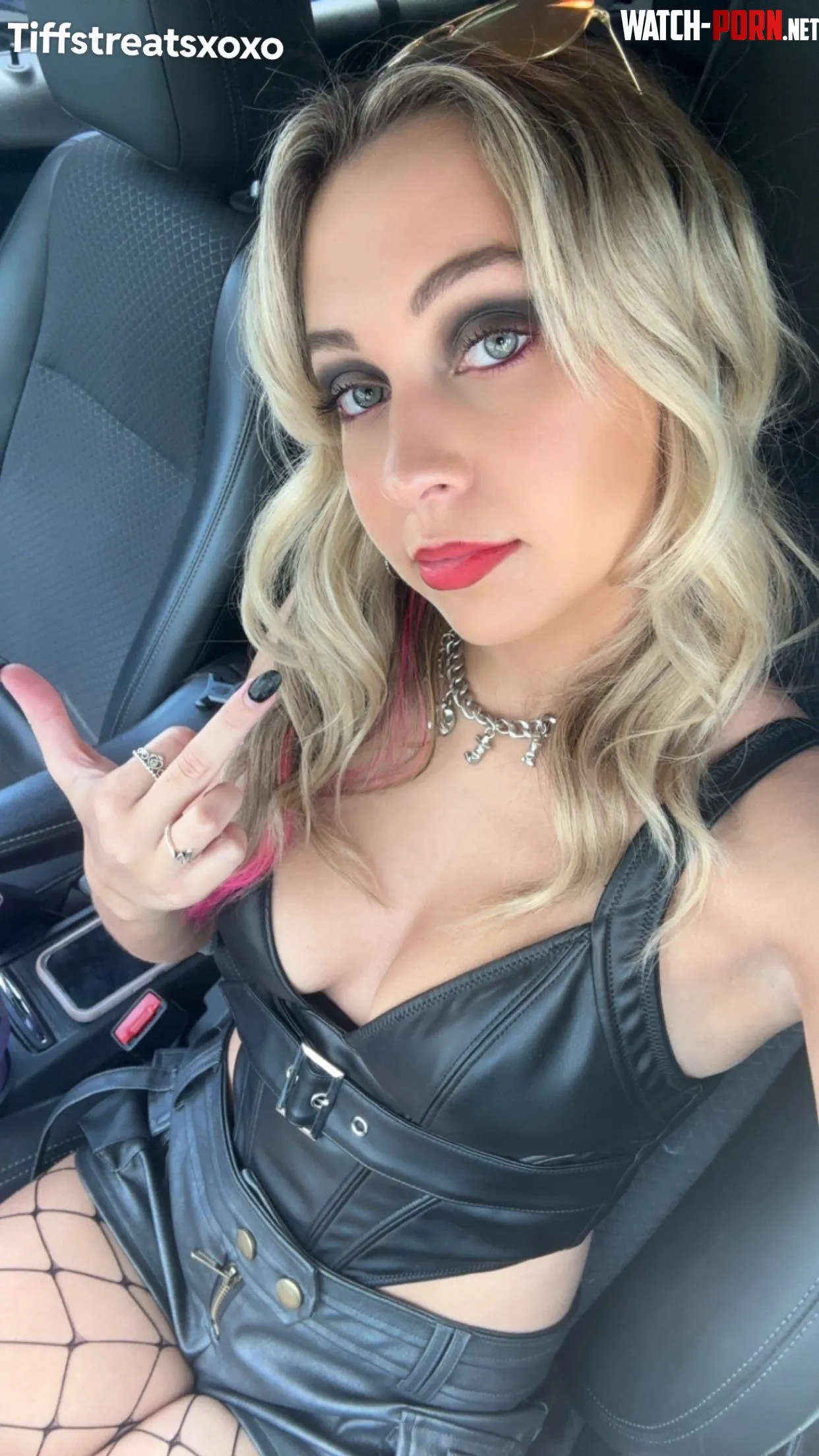 Wanna feel the leather against your body? by Tiffstreatsxoxo