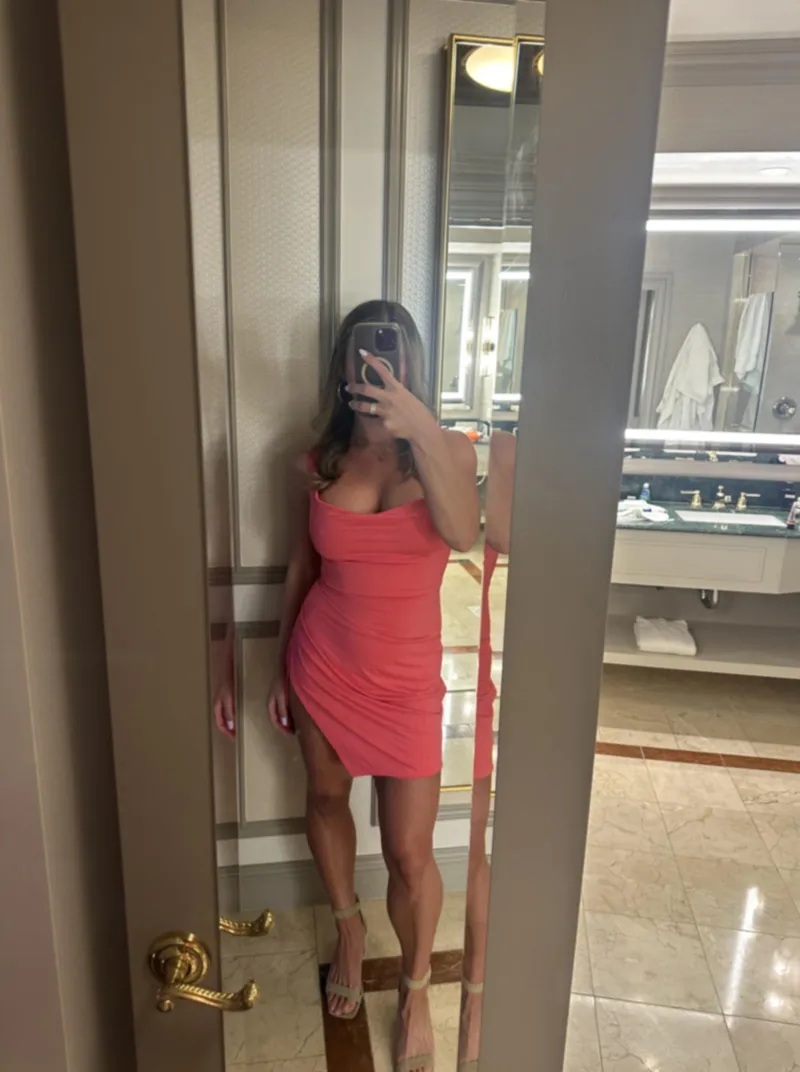 Thumbnail Taylormade_Milf89's Seasonal Declutter - No Bra, No Pantie