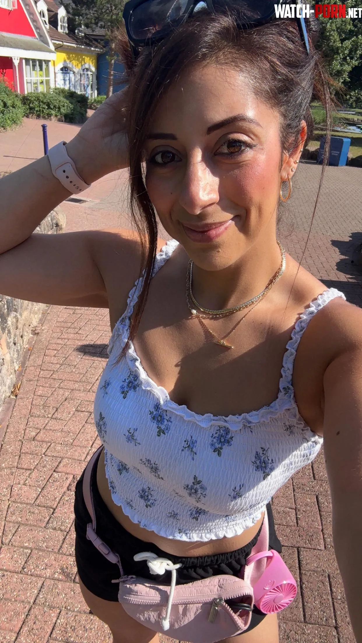 In a crop as usual by K-muscleofmummy
