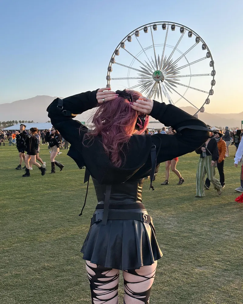 Thumbnail Ponytails: Stay Cool with Coachella Hair Tips