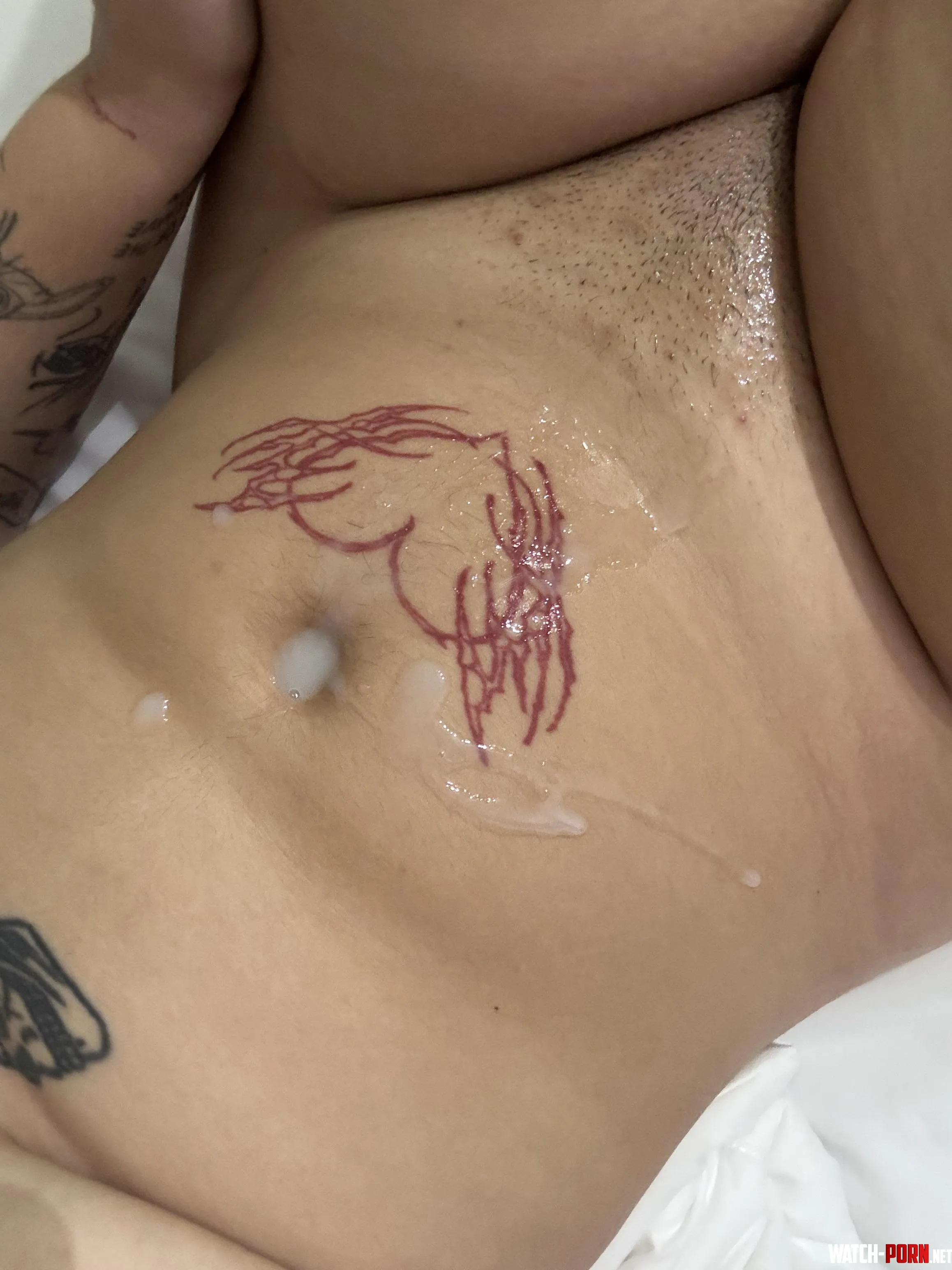 he came so hard all over my tat by gomnessa