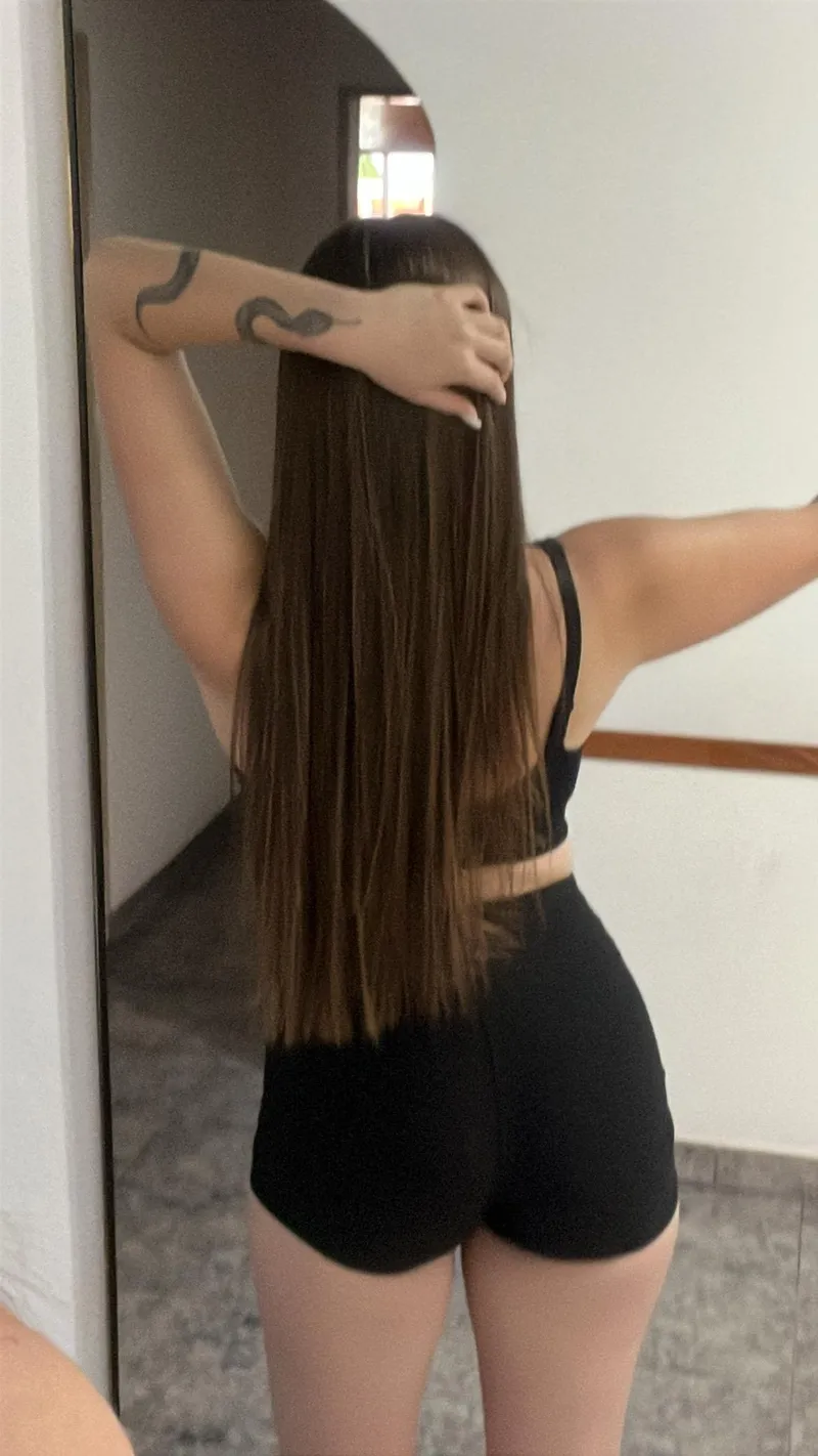 Thumbnail Discovering Stars: Best Yoga Pants for a Confident Look by pretty_evaa
