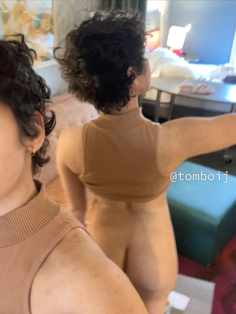 Thumbnail Cheek Spanking Choices: Tomboij's Wild Question | shorthairchicks