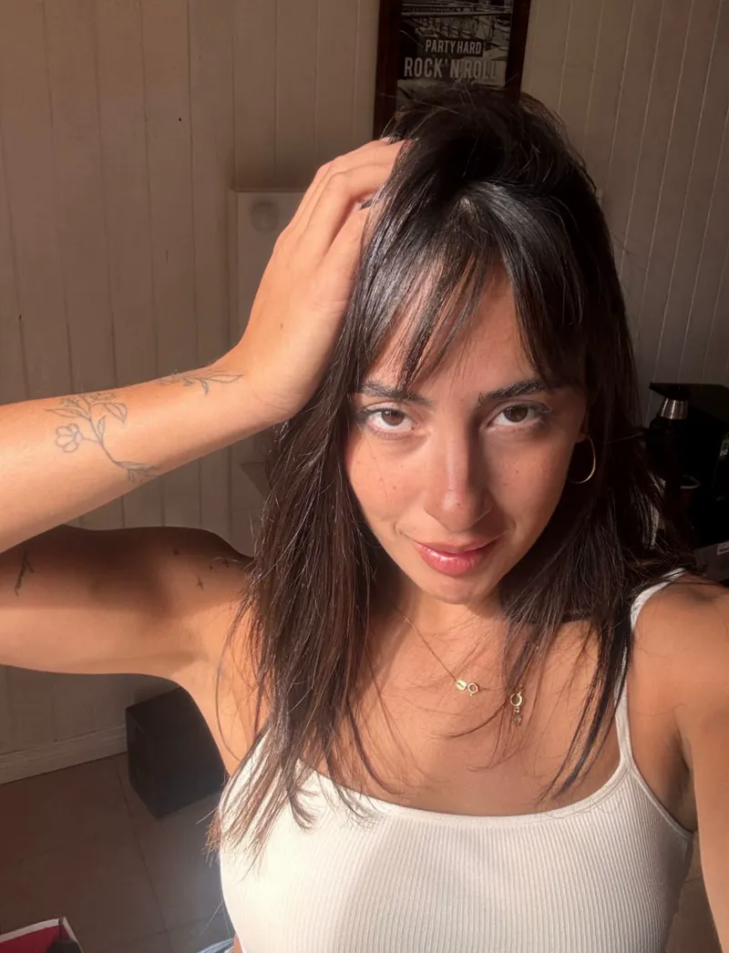Thumbnail Honeysofftx Wears It All for You in a Croptop