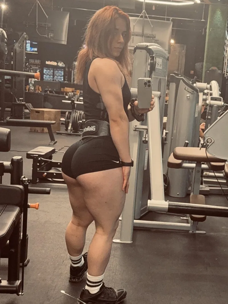 Thumbnail Big Peach Temptation: Taste my 🍑 | BubbleButts