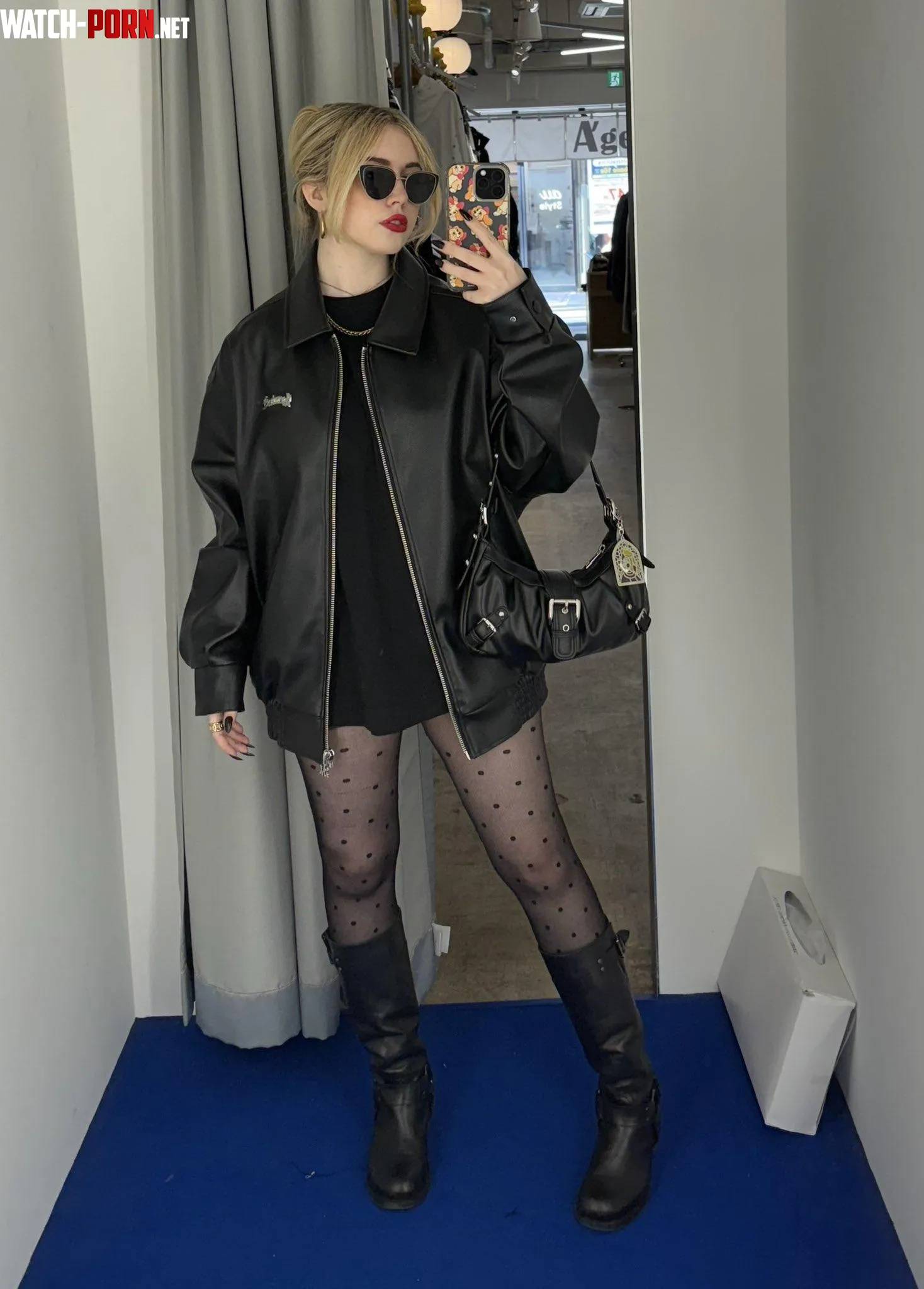 Who likes my leather outfit? by Georgina_jgr_