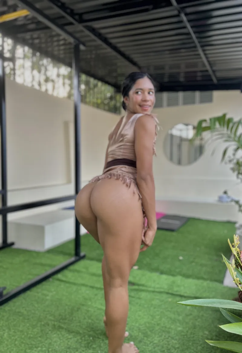 Thumbnail Exploring the Size of My Ass: A BubbleButts Quest by fierce-angel