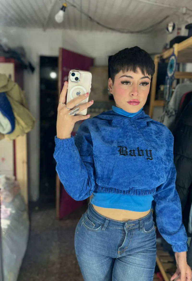 Thumbnail Nikkikikiriki's Love Language: Crop Tops in croptopgirls