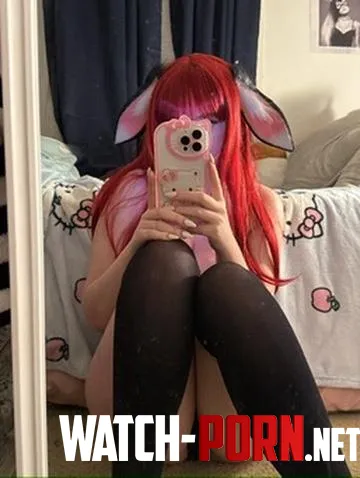 promise i dont bite :3 by petiteschoolgirlxo