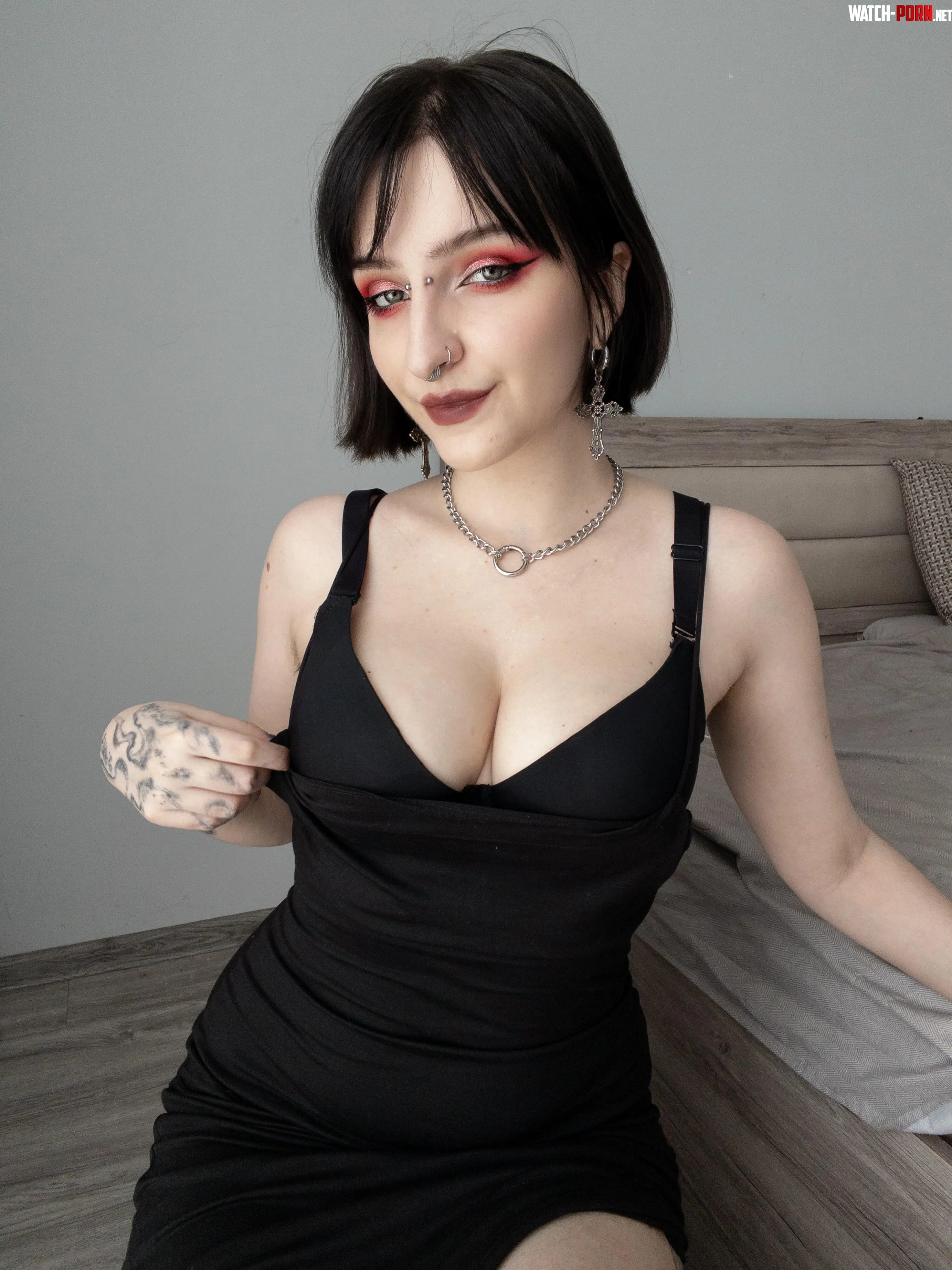 do you think you can handle this beauty? 🖤 by newdeser
