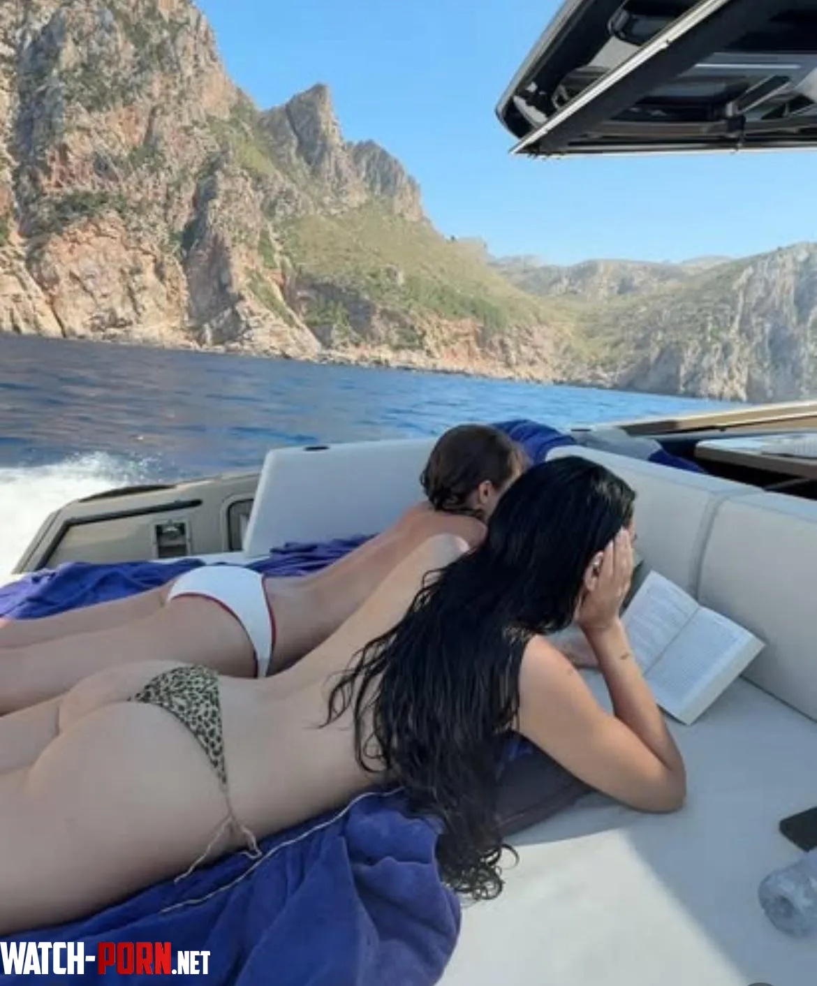 Dua Lipa by black_guardian93