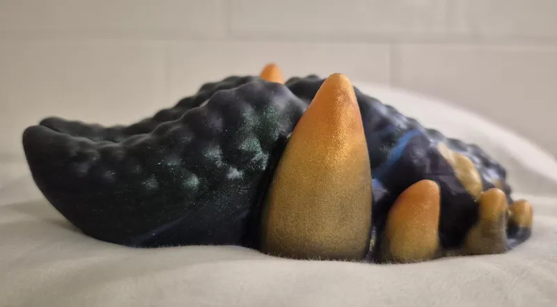 Thumbnail Toy Review: Bat Bites Toys Obsidian's Maw | manatjerk